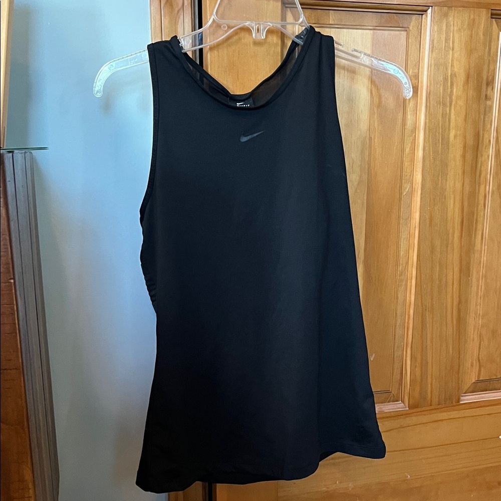 Nike Women's Black Workout Tank Top